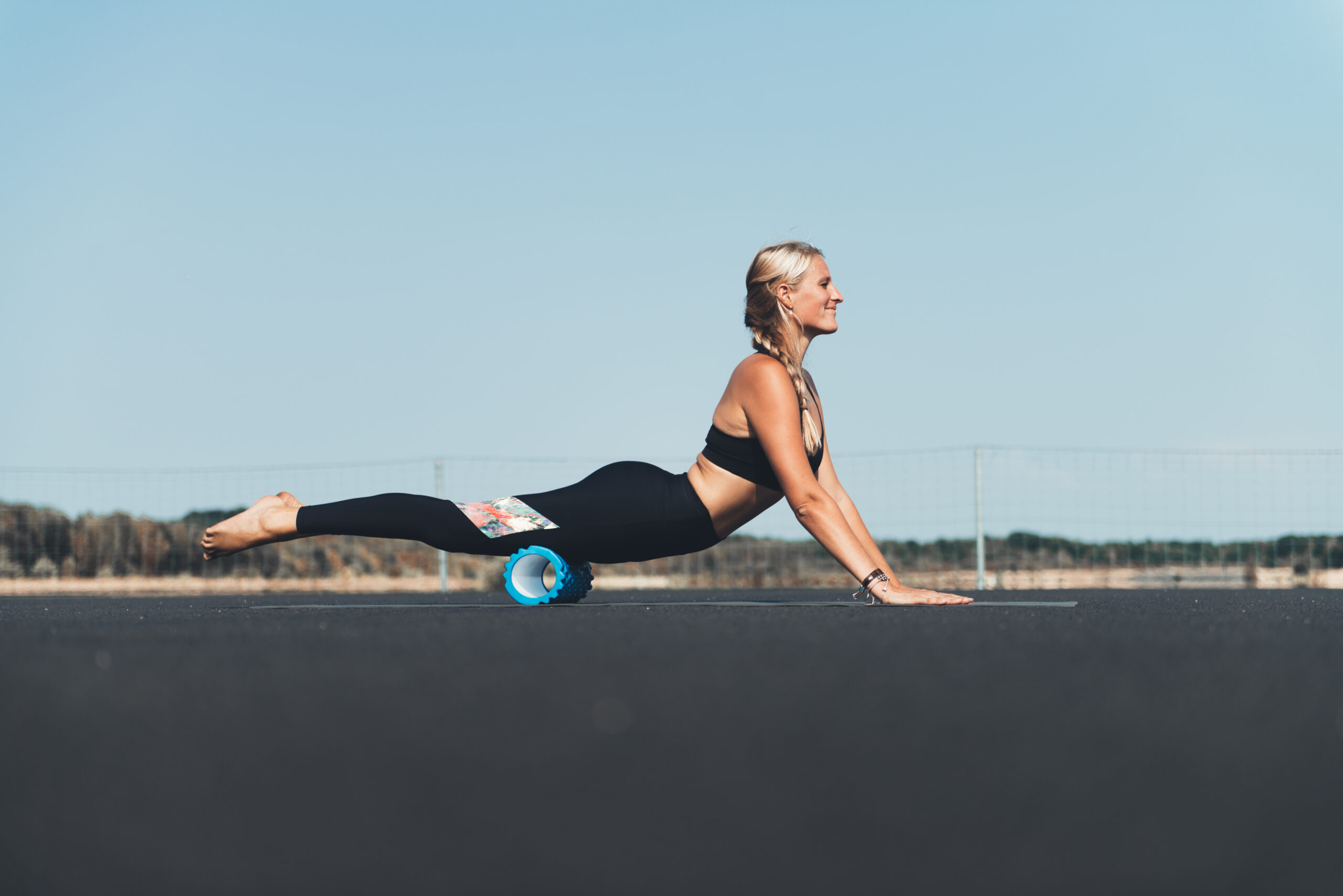 Tunturi - Yoga Grid Foam Roller 33 cm - Blau Tunturi - Yoga Grid Foam Roller 33 cm - Blau