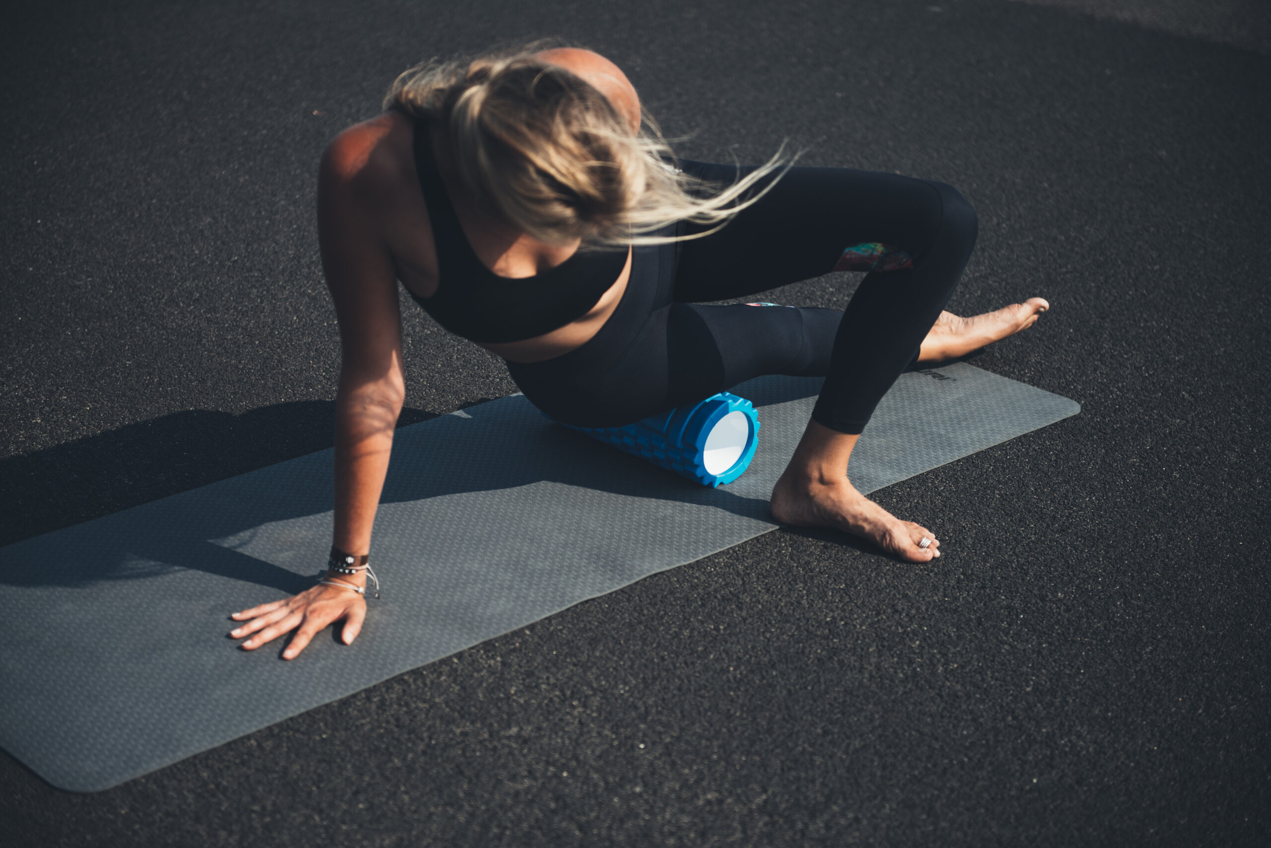 Tunturi - Yoga Grid Foam Roller 33 cm - Blau Tunturi - Yoga Grid Foam Roller 33 cm - Blau