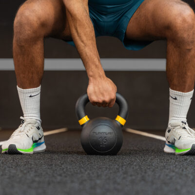Tunturi Kettlebell - Platinum Gusseisen 20kg - Schwarz