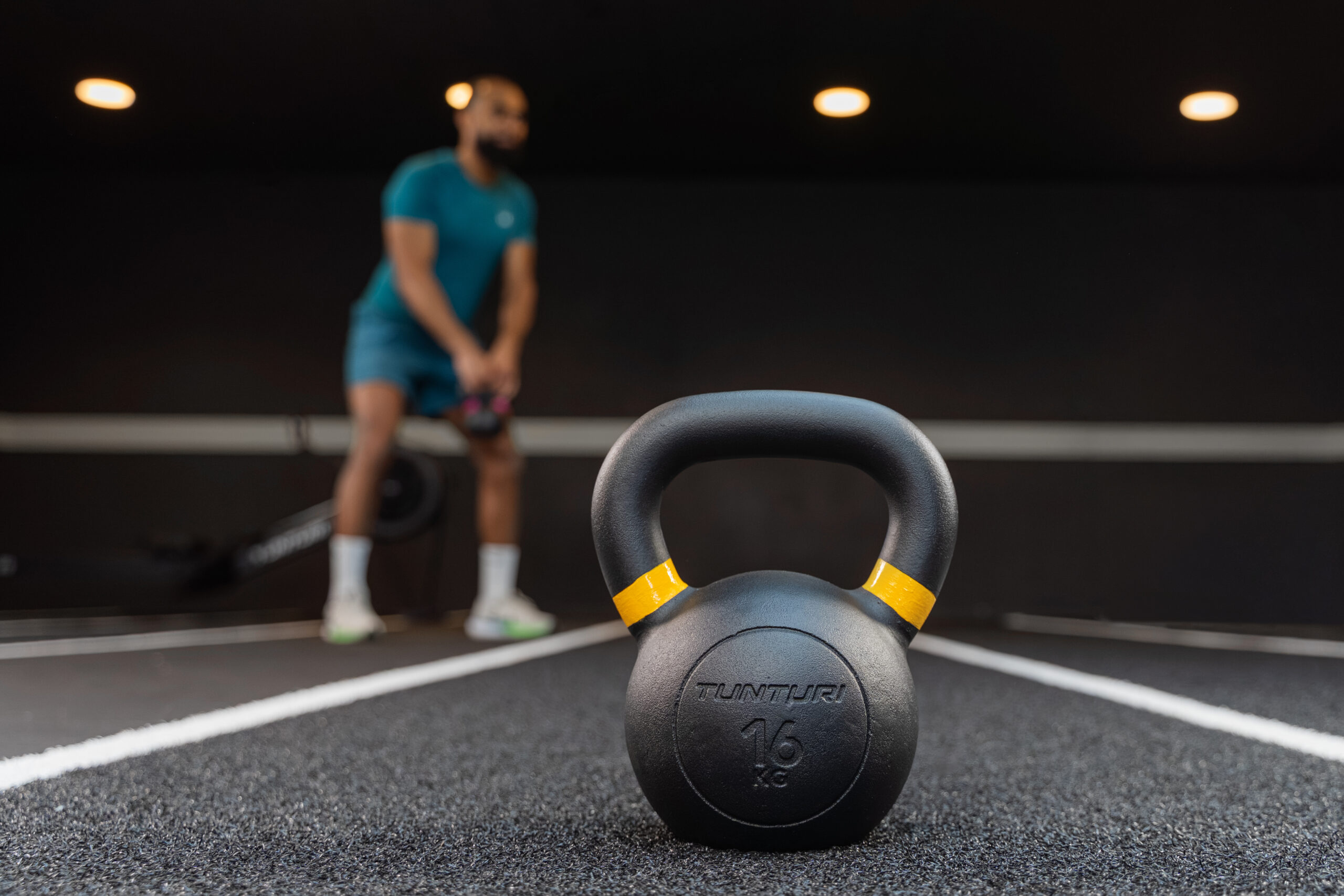Tunturi Kettlebell - Platinum Gusseisen 20kg - Schwarz Tunturi Kettlebell - Platinum Gusseisen 20kg - Schwarz