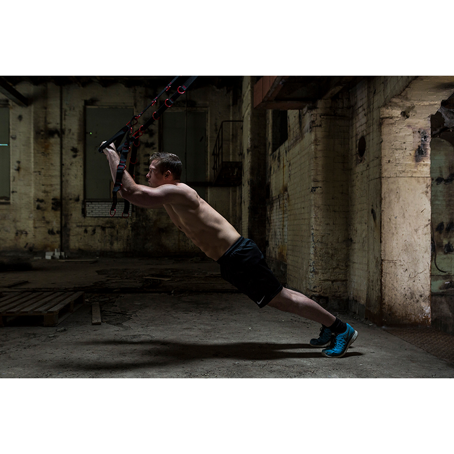 Tunturi Neu - Cross Fit Trainer - Schwarz Tunturi Neu - Cross Fit Trainer - Schwarz