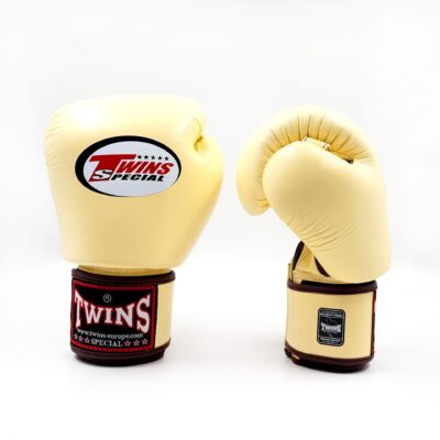 Twins Special BGVL 3 Kickboxhandschuhe (BGVL 3 VANILA)