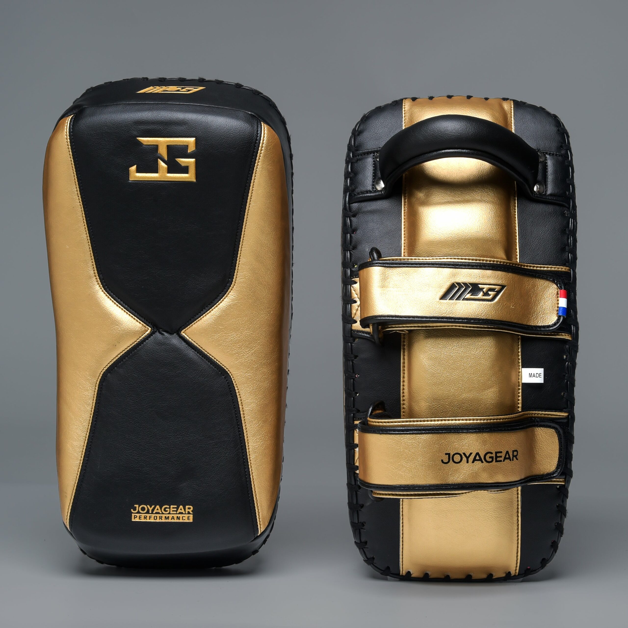 Joya Performance Thai Pads Schwarz Gold Joya Performance Thai Pads Schwarz Gold