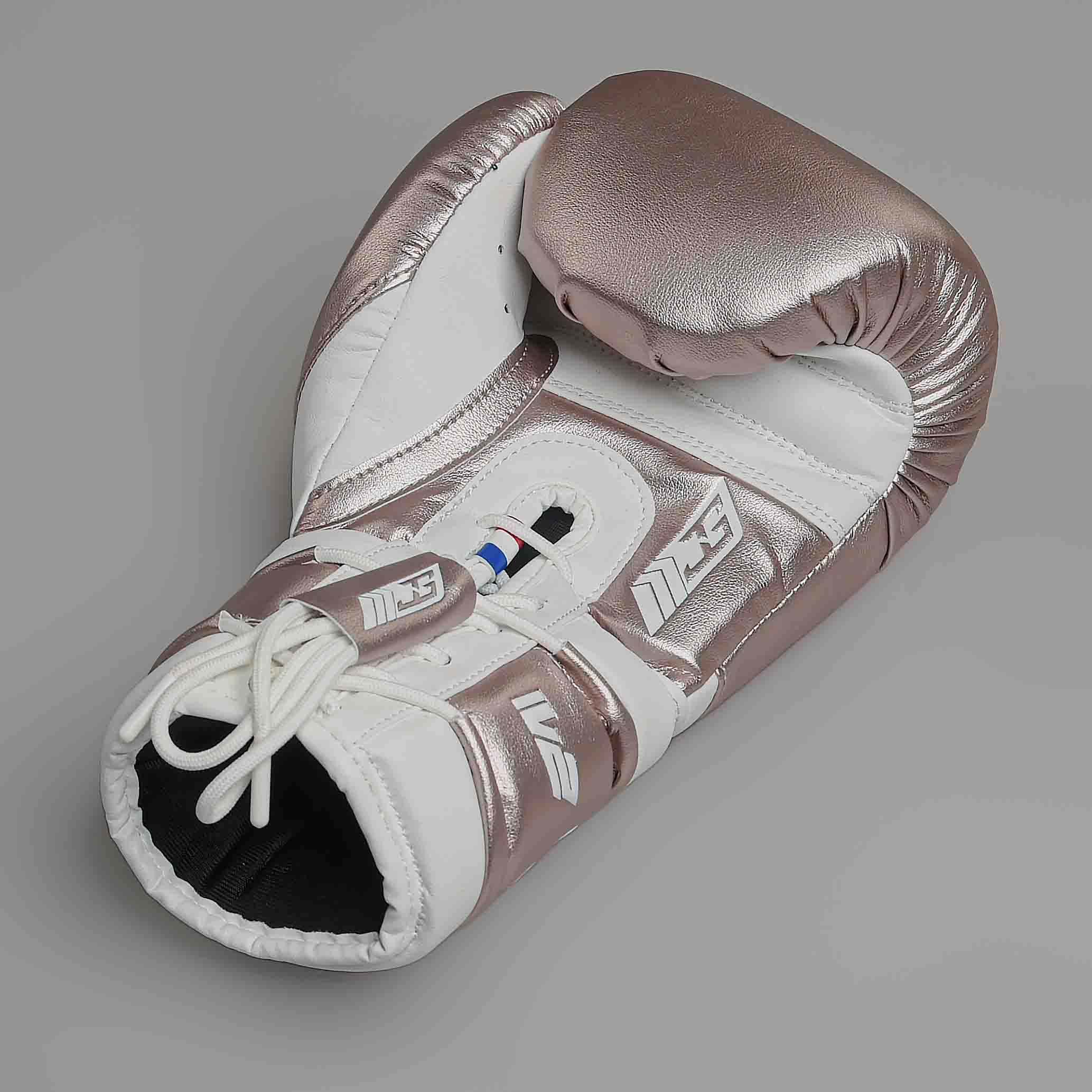 Joya Performance V2 Boxhandschuhe mit Schnürung Roségold Weiß Joya Performance V2 Boxhandschuhe mit Schnürung Roségold Weiß