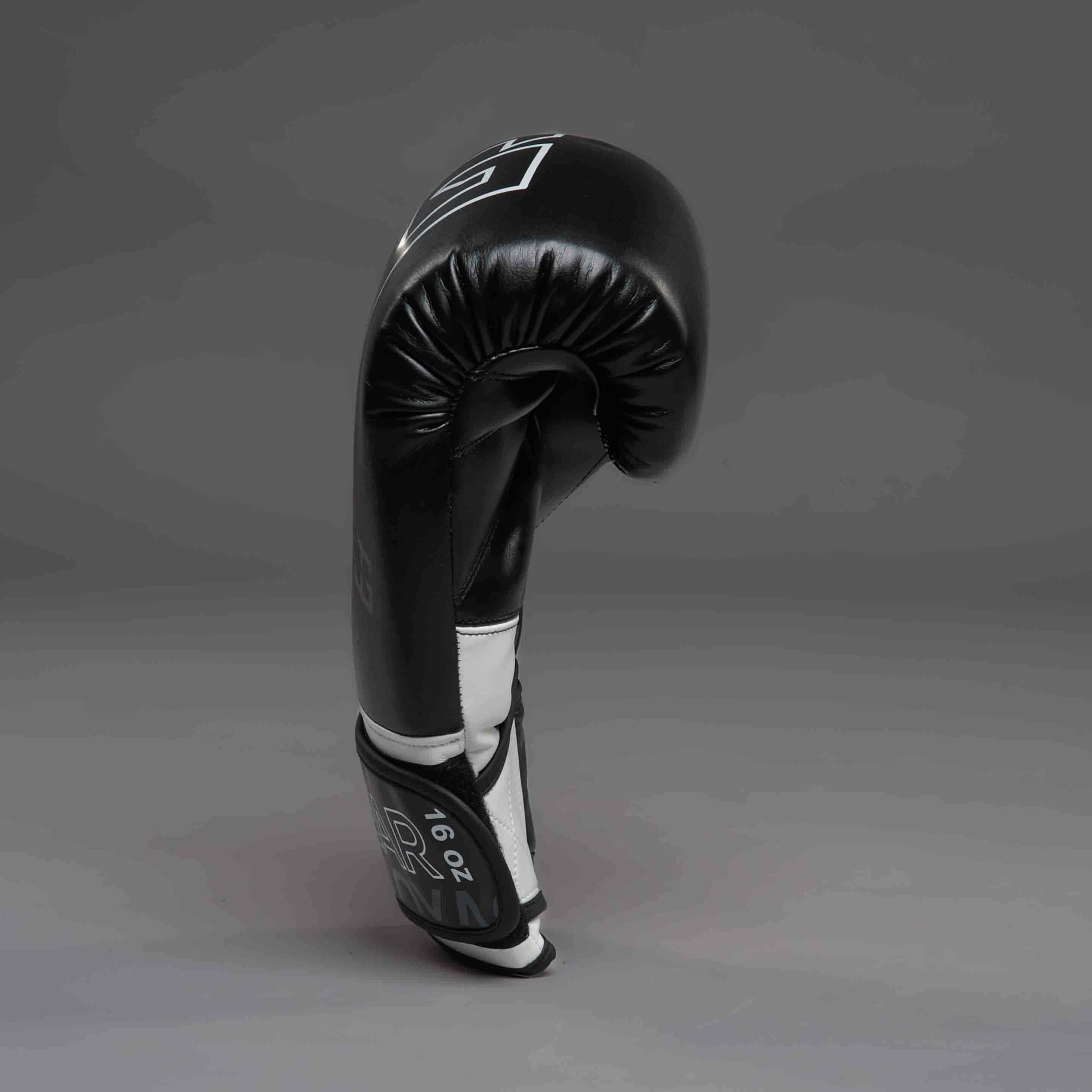 Joya Evolution Boxhandschuhe Schwarz Weiß Joya Evolution Boxhandschuhe Schwarz Weiß