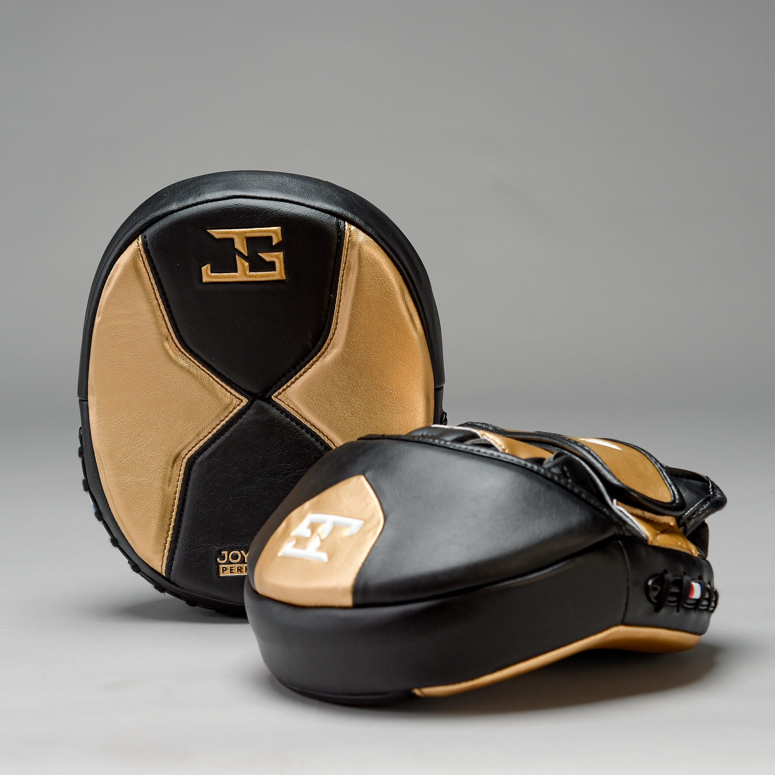 Joya Performance CM100 Pratzen Schwarz Gold Joya Performance CM100 Pratzen Schwarz Gold