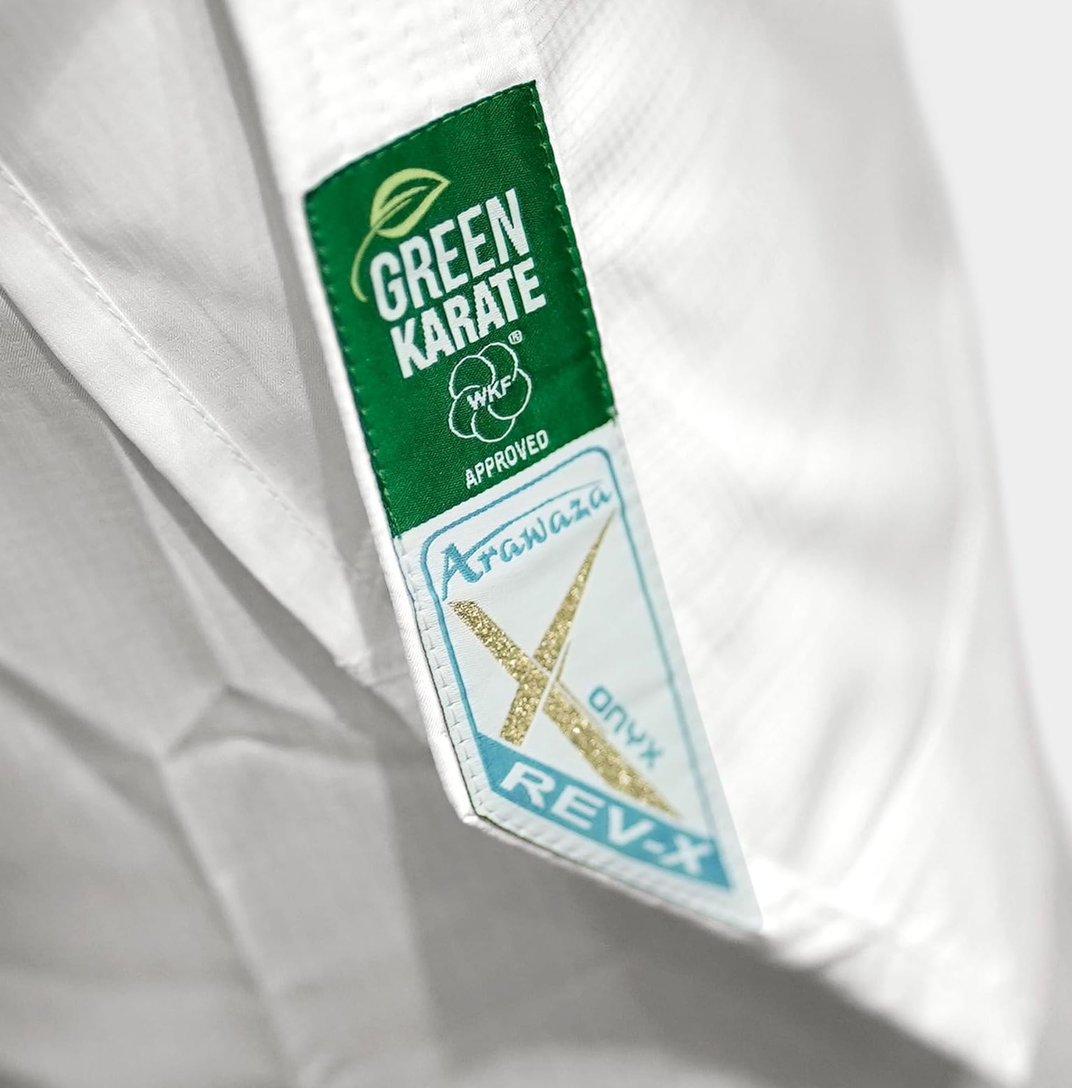 Arawaza Karateanzug - Rev x Reversable WKF approved - Blau / Rot (RKREXRPLWKF) Arawaza Karateanzug - Rev x Reversable WKF approved - Blau / Rot (RKREXRPLWKF)