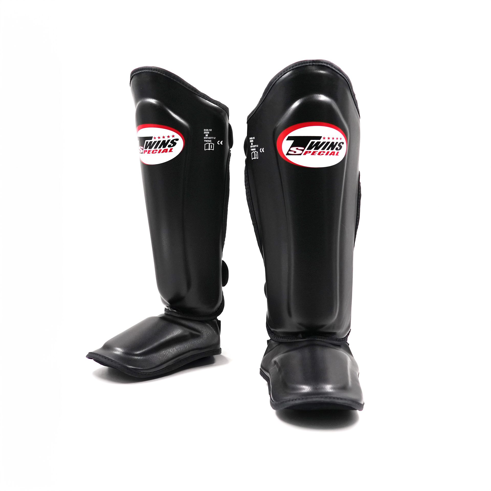 Twins Special Schienbein- und Spannschutz Kickboxen (SGL 7 BLACK)