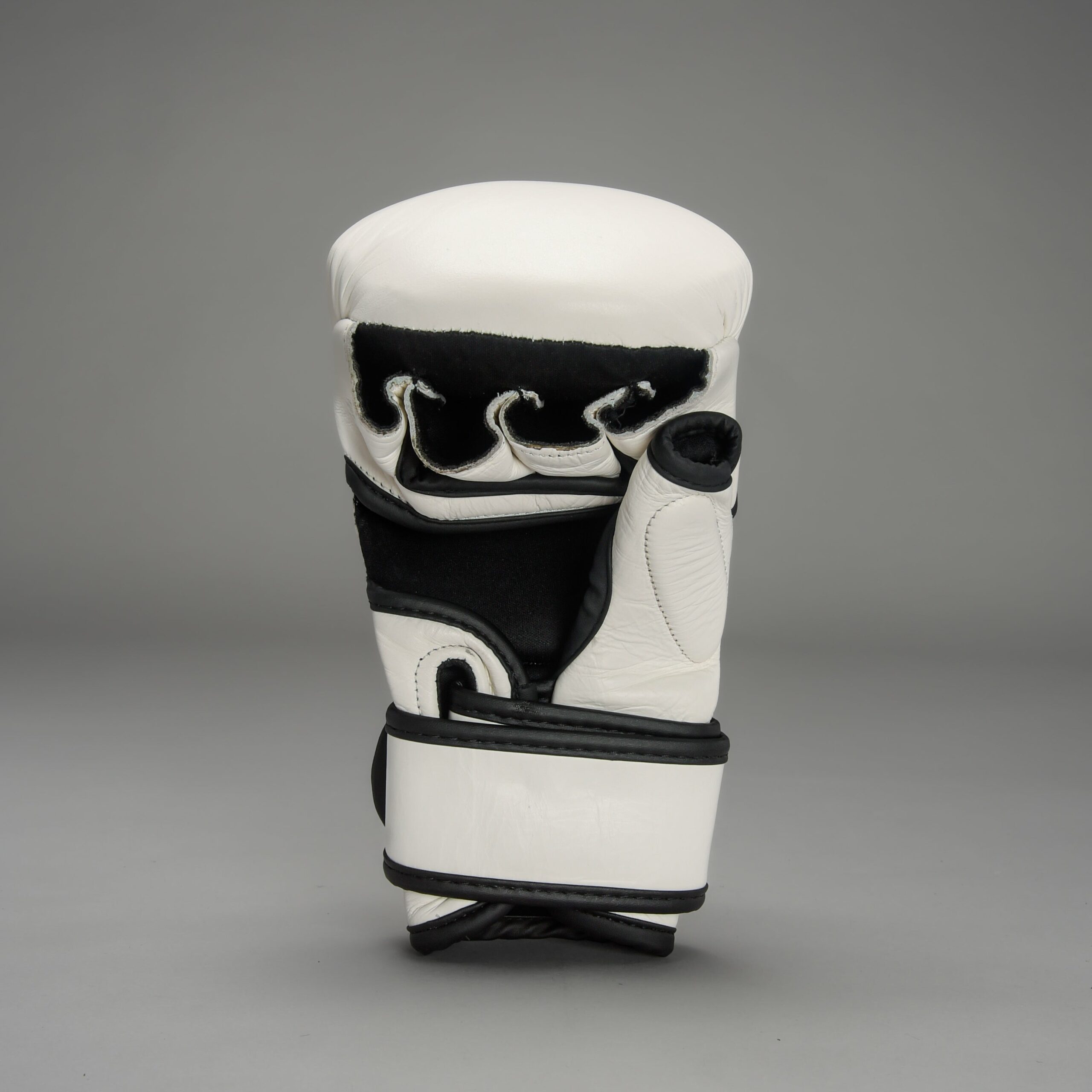 Joya Strike Thailand MMA-Sparring-Handschuhe Weiß Joya Strike Thailand MMA-Sparring-Handschuhe Weiß