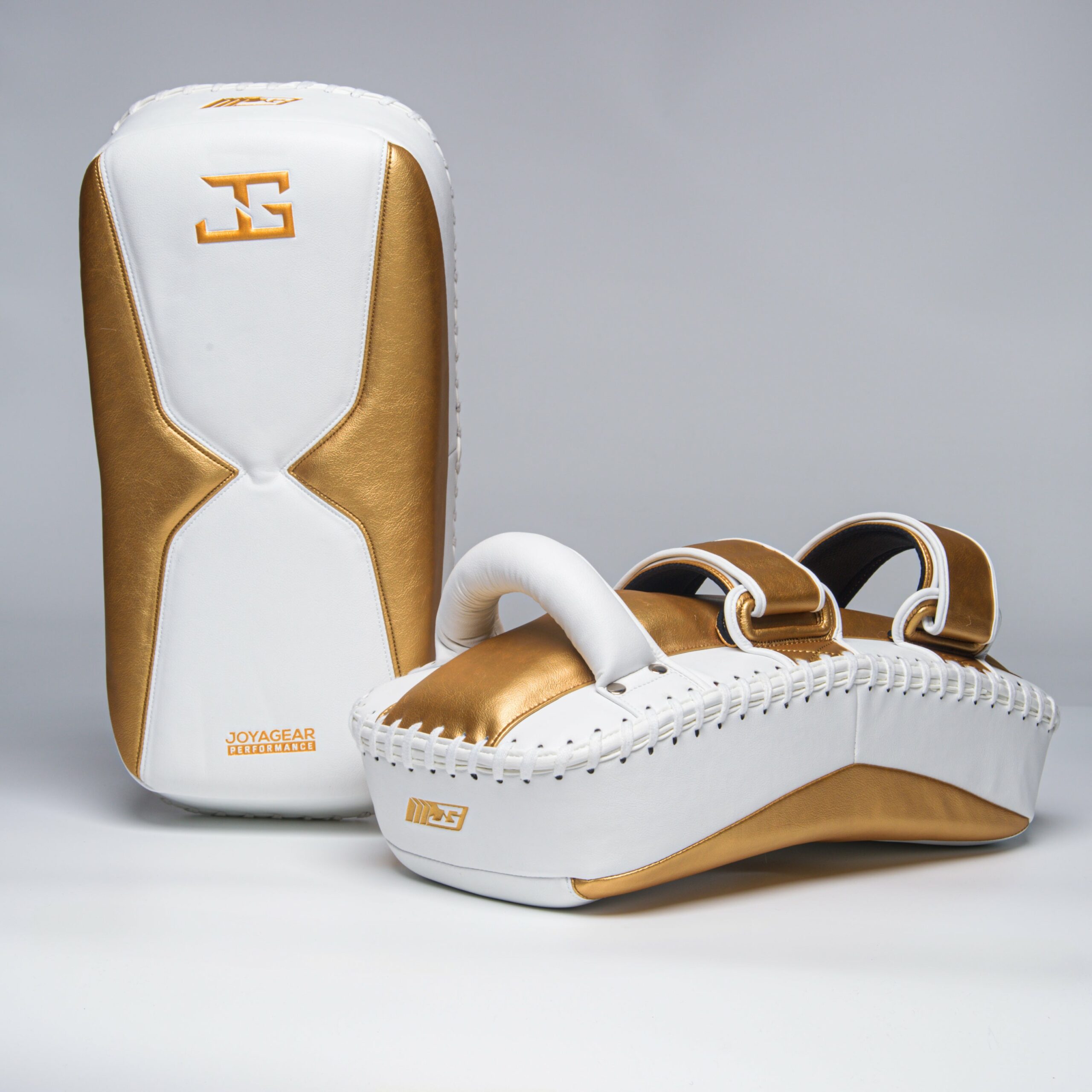 Joya Performance Thai Pads Weiß Gold Joya Performance Thai Pads Weiß Gold