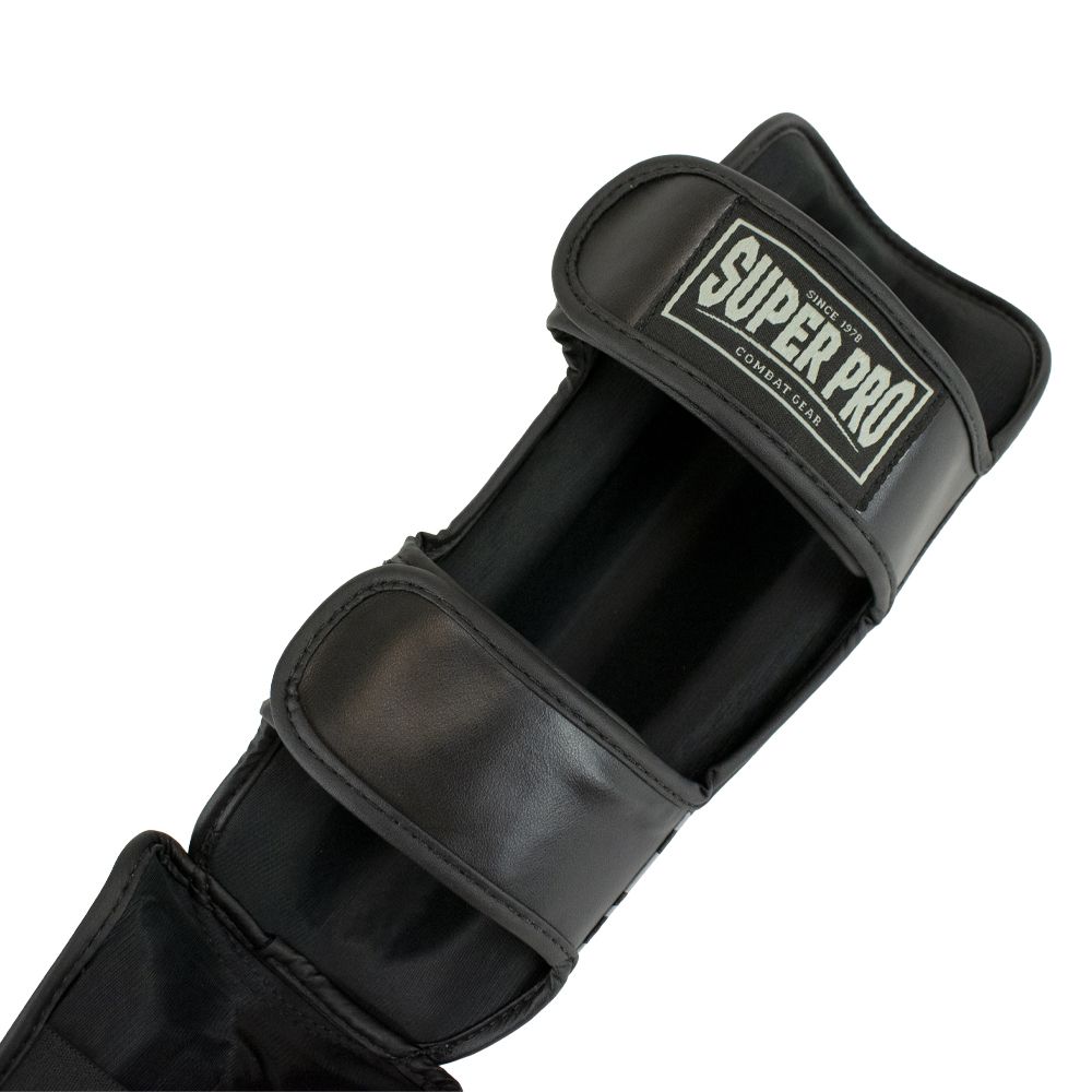 Super Pro Combat Gear Schienbein- und Spannschutz - Wolf - Blau / Grau / Schwarz Super Pro Combat Gear Schienbein- und Spannschutz - Wolf - Blau / Grau / Schwarz