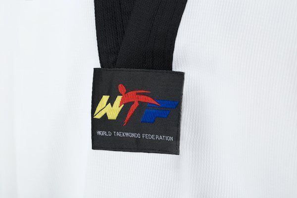 JCalicu Taekwondoanzug - JC Club - weiß-schwarz (JC-5001) JCalicu Taekwondoanzug - JC Club - weiß-schwarz (JC-5001)