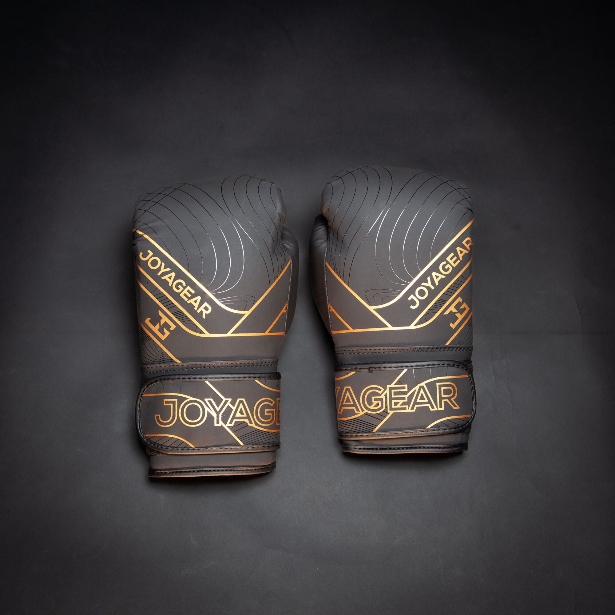 Joya Essential Boxhandschuhe Schwarz Gold Joya Essential Boxhandschuhe Schwarz Gold
