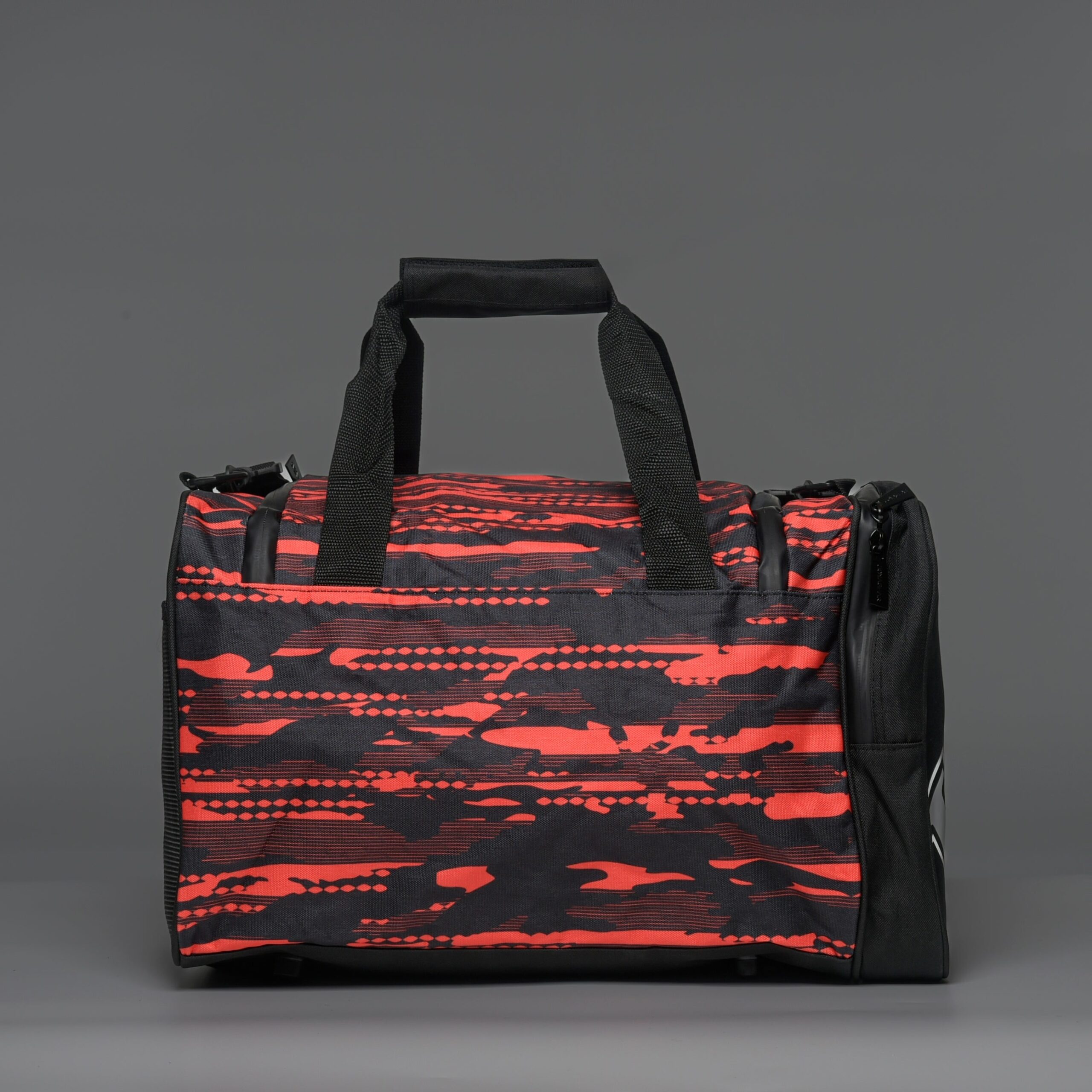 Joya Kinder Camo V2 Sporttasche Rot 45x30x30 cm Joya Kinder Camo V2 Sporttasche Rot 45x30x30 cm