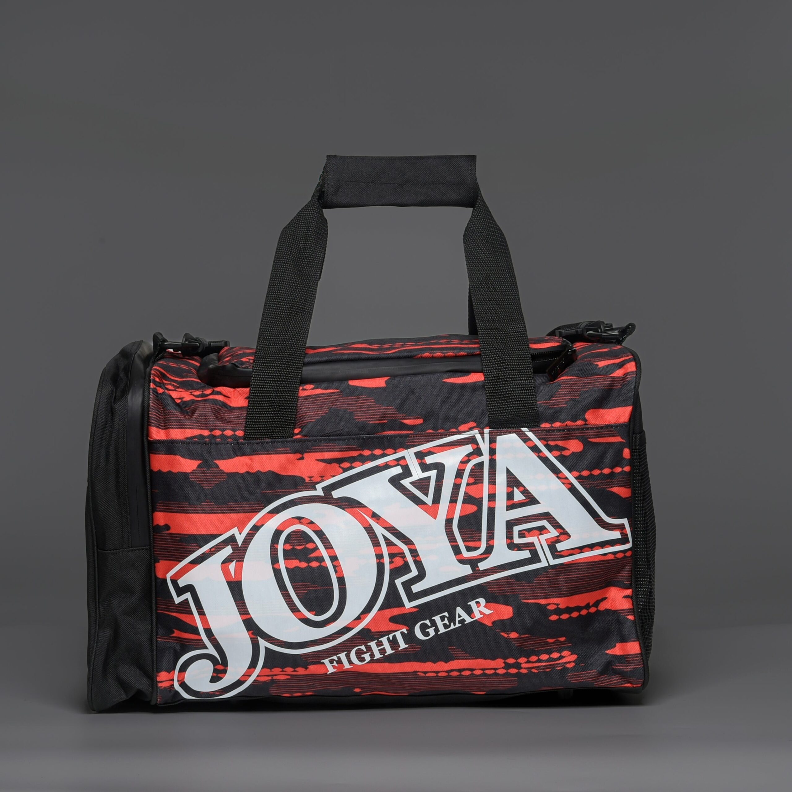 Joya Kinder Camo V2 Sporttasche Rot 45x30x30 cm Joya Kinder Camo V2 Sporttasche Rot 45x30x30 cm