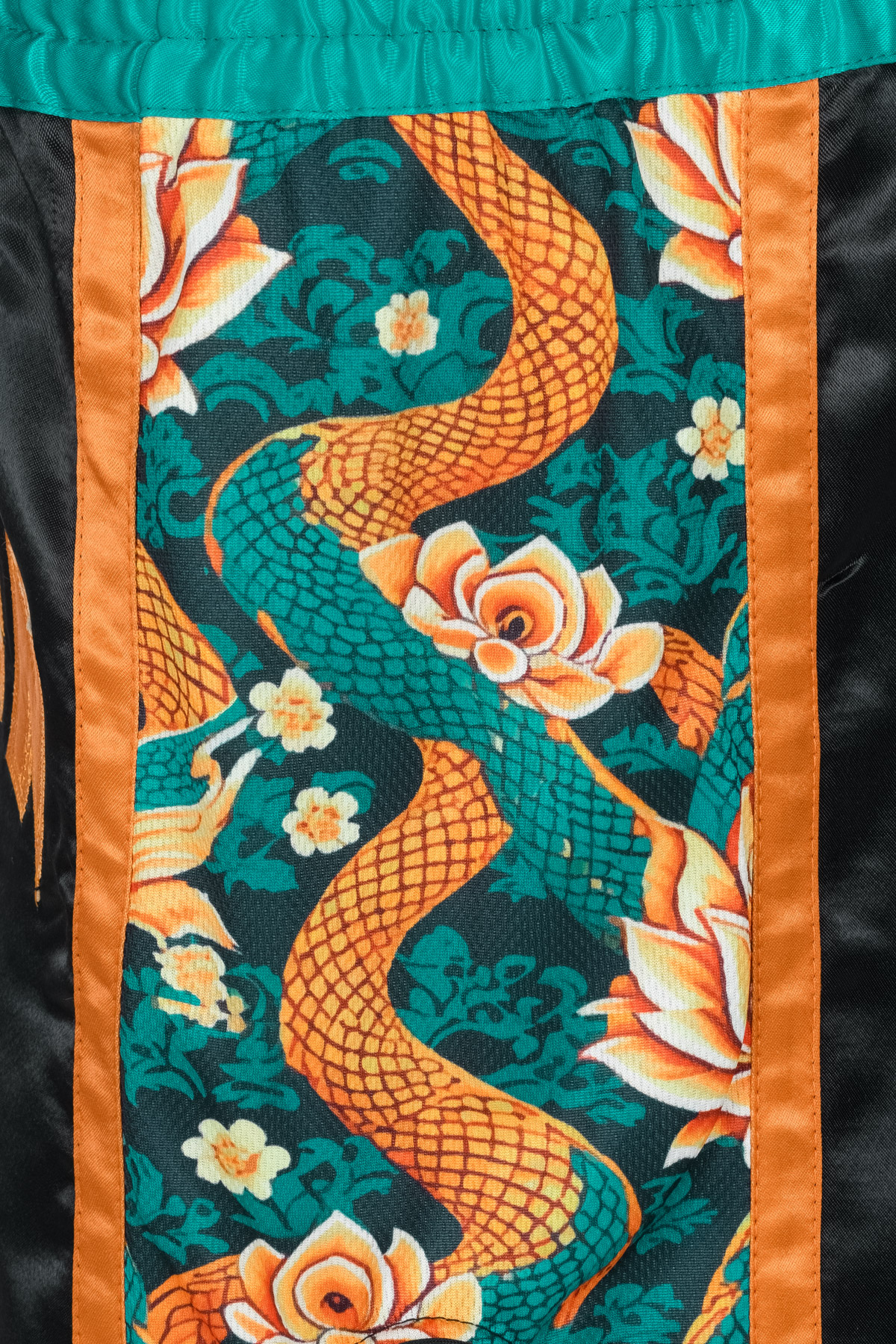 TOP TEN Muay-Thai-Shorts - Ryu del Mar - Schwarz TOP TEN Muay-Thai-Shorts - Ryu del Mar - Schwarz